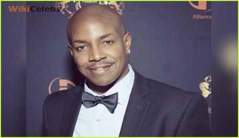 Curtis RX (Composer) - Age, Birthday, Bio, Facts, Family, Net Worth, Height & More